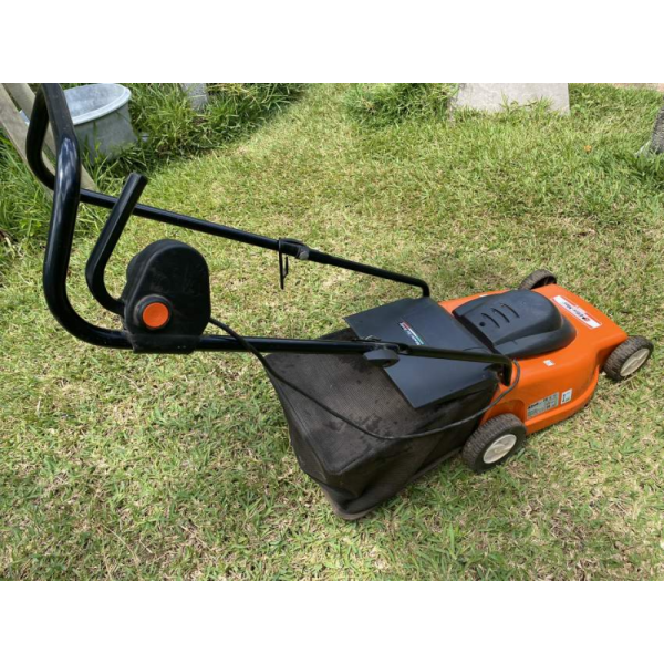 Газонокосарка електрична Oleo-Mac K 40 P (66089102)